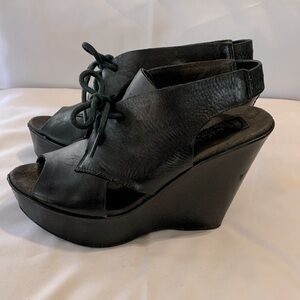 Kork-Ease Black Leather Lace-up Wedge